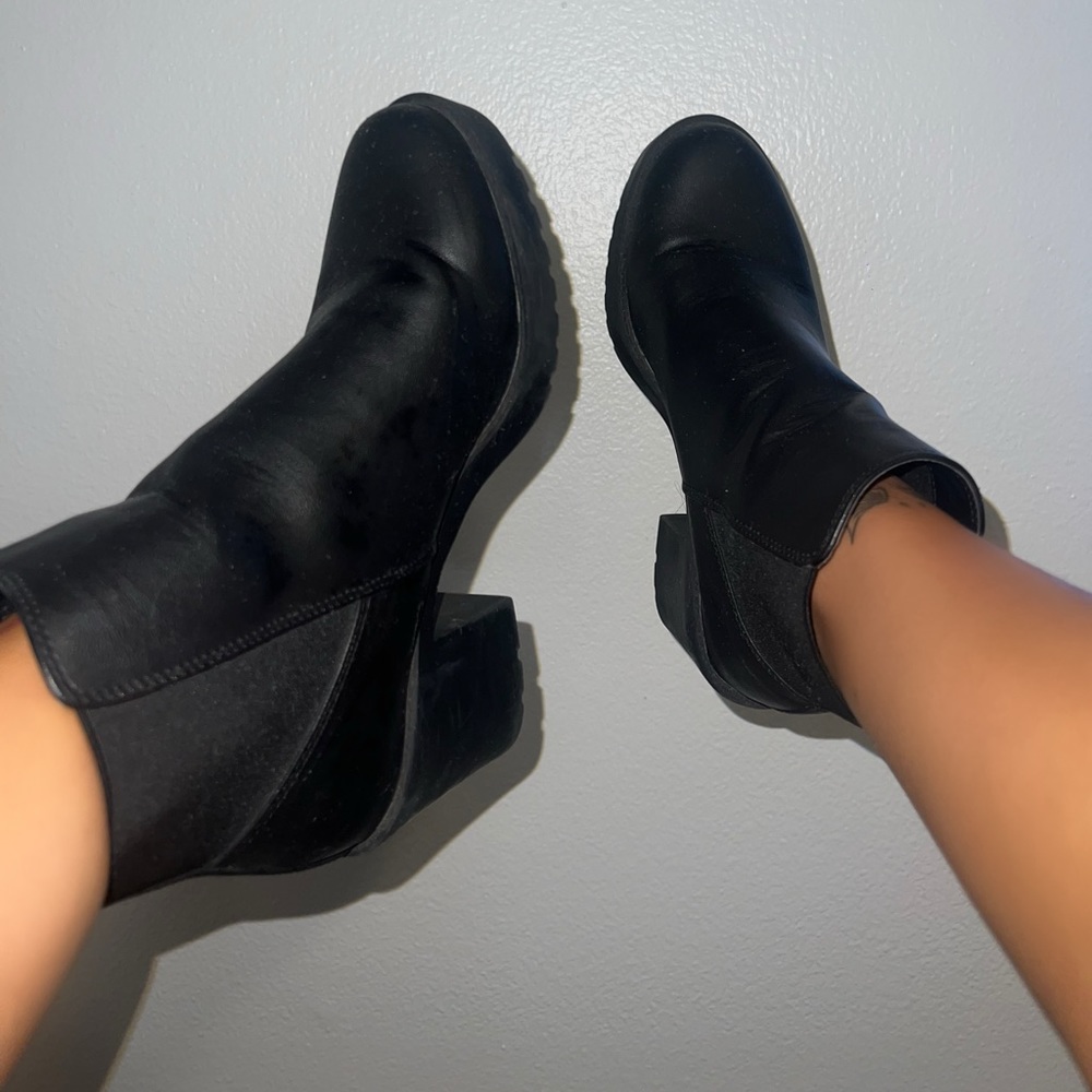 Black heeled booties
